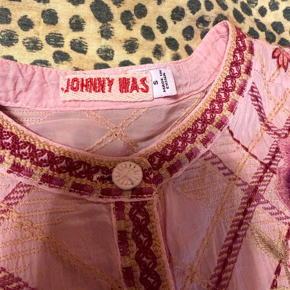 Johnny Was Pink Embroidered Round-Neck Button Top only wore one time.